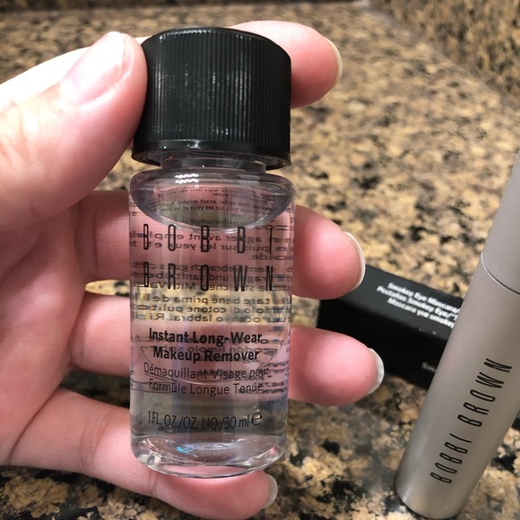 Bobbi Brown Makeup Set- NEW - Picture 3 of 10